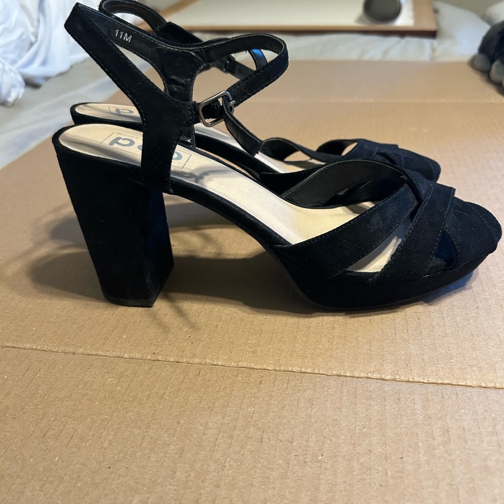 POL Women's Black Strappy Heels